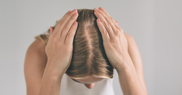 Quais as causas e como prevenir a queda de cabelo?